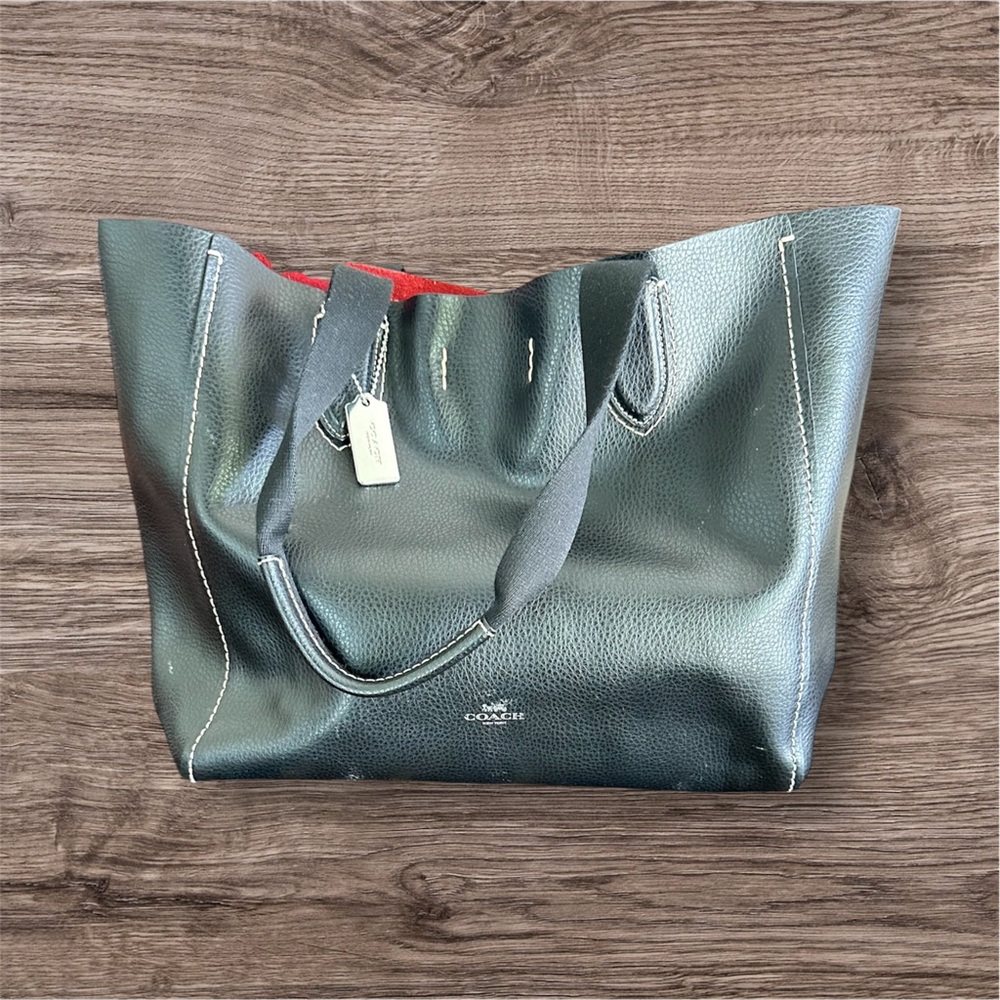 Coach Black Tote Bag with Spacious Design